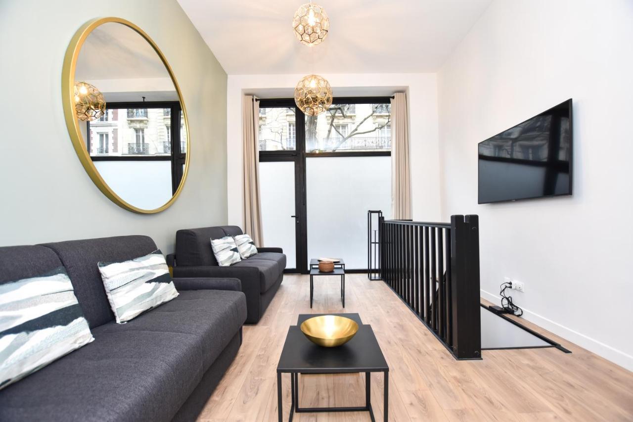 Appartement CMG Michel Bizot / Trousseau à Paris Extérieur photo